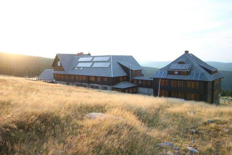 Schronisko Pttk Hala Szrenicka Hostel Szklarska Poreba Exterior photo